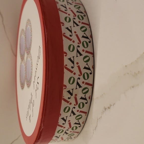 set of 4 Classic Giftware Inc. Dessert Plates ceramic Christmas dishes JOY - Picture 8 of 8